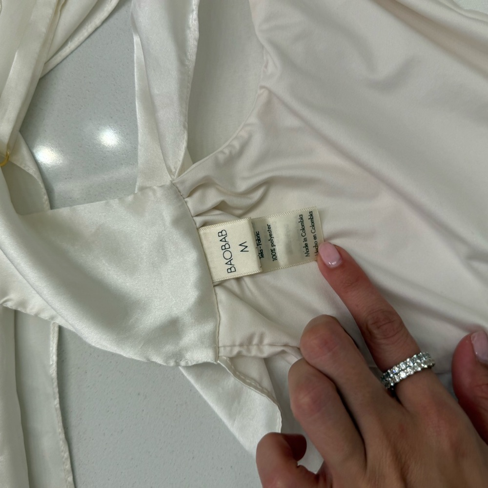 Elegant Satin Tops - Set of 2 - Picture 6 of 7